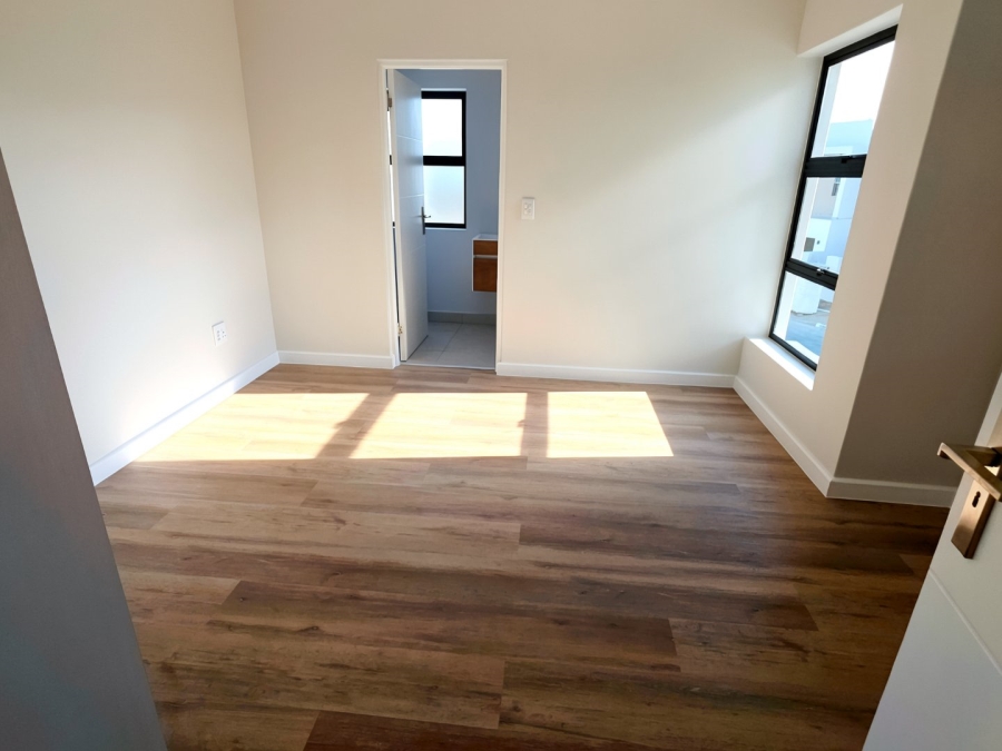 4 Bedroom Property for Sale in Sandown Western Cape